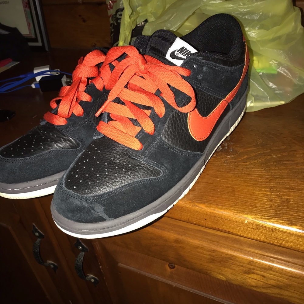 Team orange Nike Sb dunk low